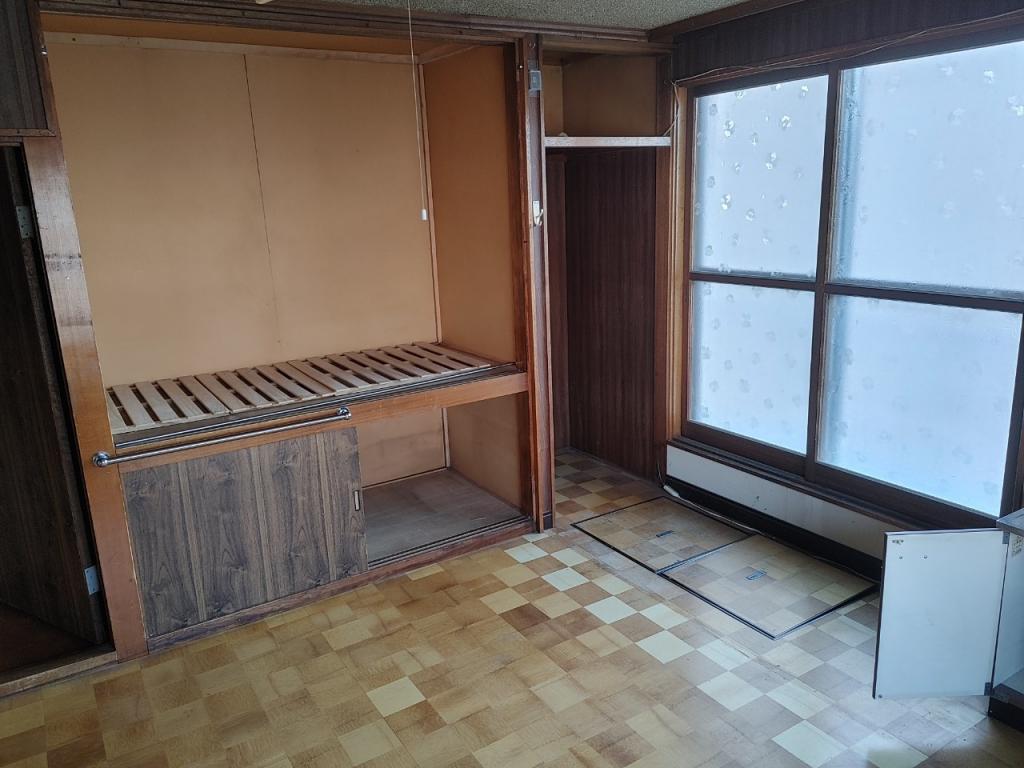 【価格改定】西５条南１３丁目　店舗付中古物件 内観