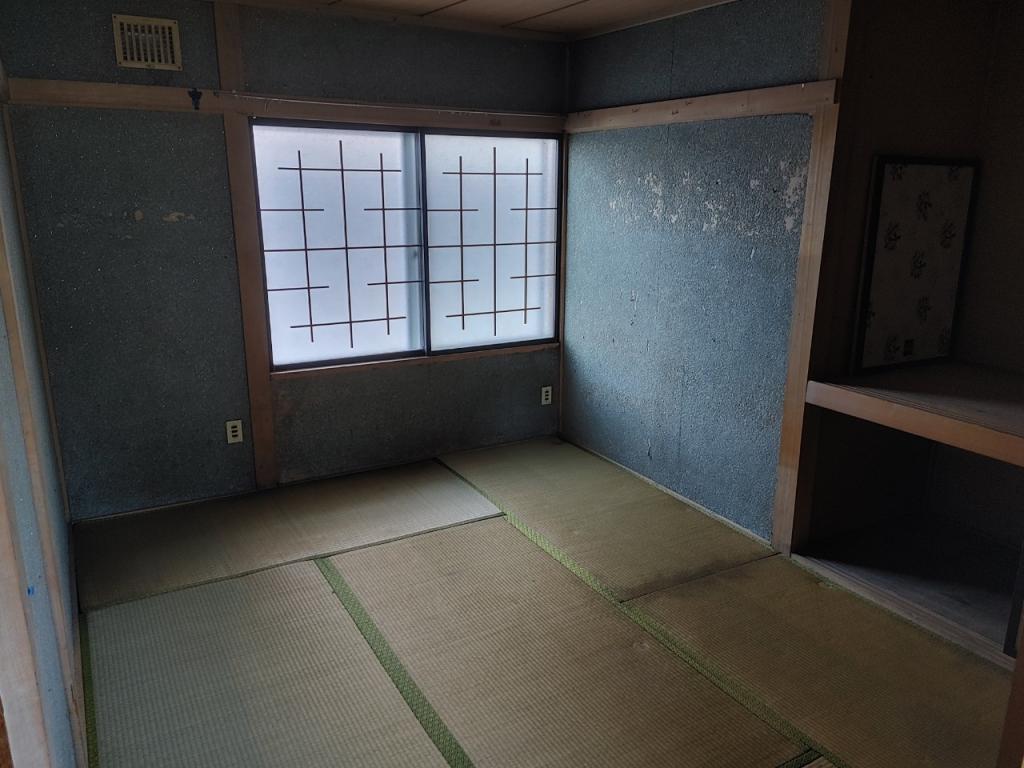 【価格改定】西５条南１３丁目　店舗付中古物件 内観