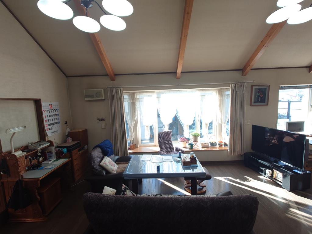 ※商談中※【価格改定】西１３条南１１丁目　中古戸建 内観