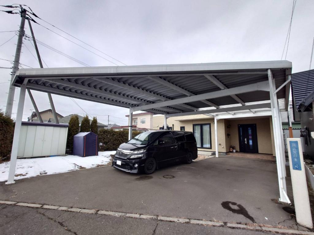 【価格改定】西１７条南３６丁目　中古戸建 内観