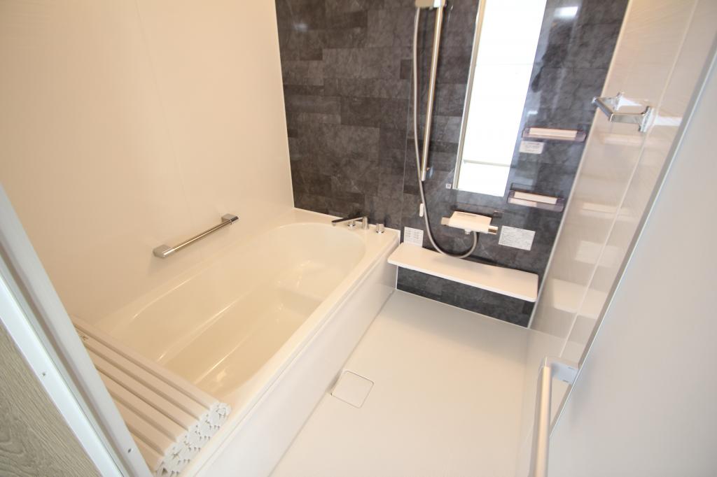 【写真追加】西１９条南３丁目　Ｂ棟　新築戸建 内観