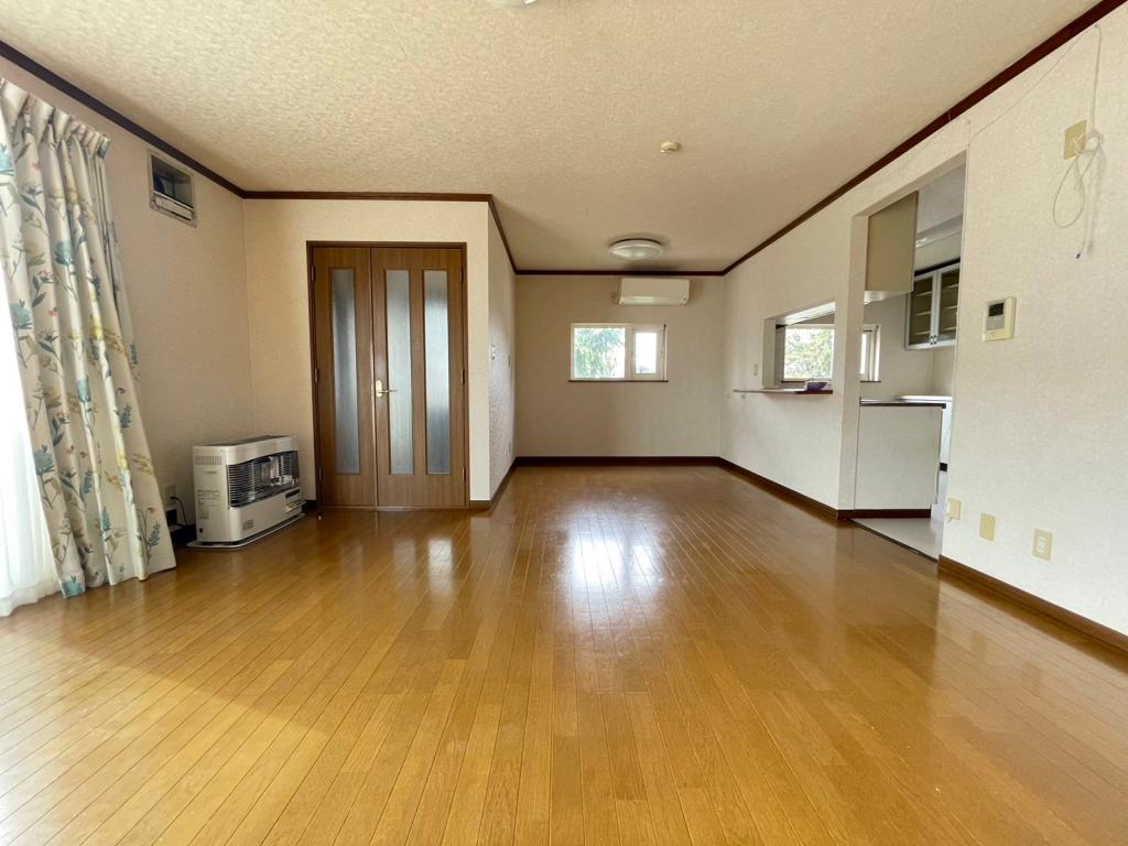 ※商談中※【価格改定！】池田町字利別西町【６ＬＤＫ】中古戸建  内観