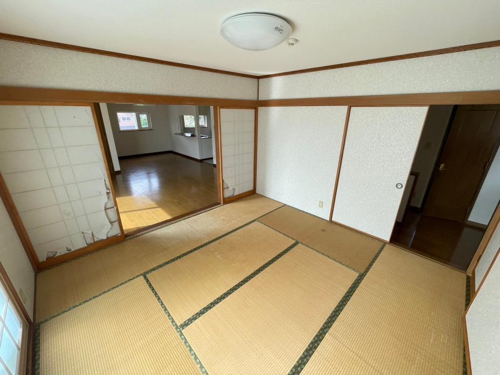 ※商談中※【価格改定！】池田町字利別西町【６ＬＤＫ】中古戸建  内観