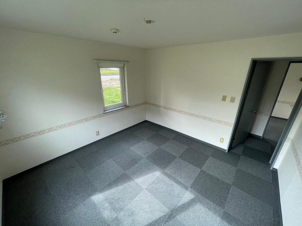 ※商談中※【価格改定！】池田町字利別西町【６ＬＤＫ】中古戸建  内観