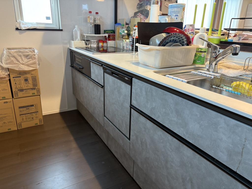 【太陽光パネル＆蓄電池装備！】稲田町東２線　【築浅】中古戸建 内観