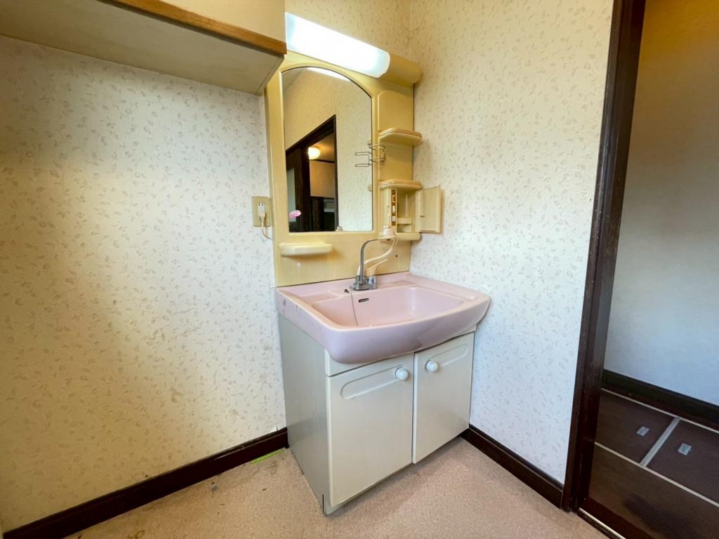 【写真追加】池田町字旭町４丁目　中古戸建 内観