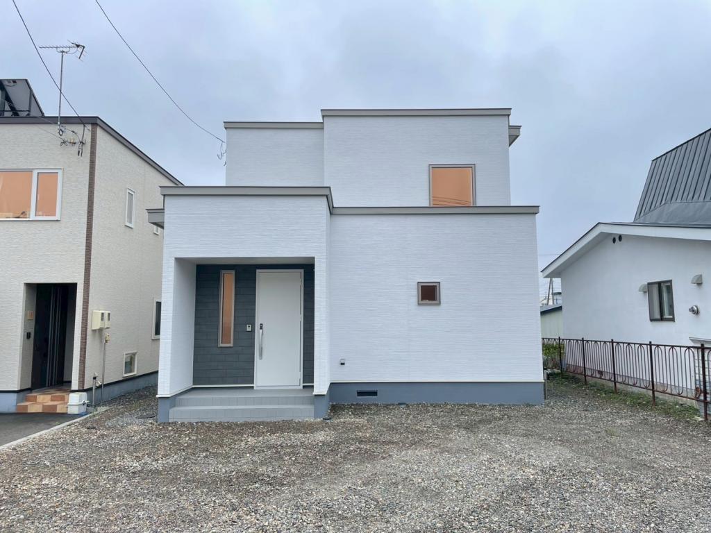 【家具家電付き！】西７条北４丁目　新築戸建