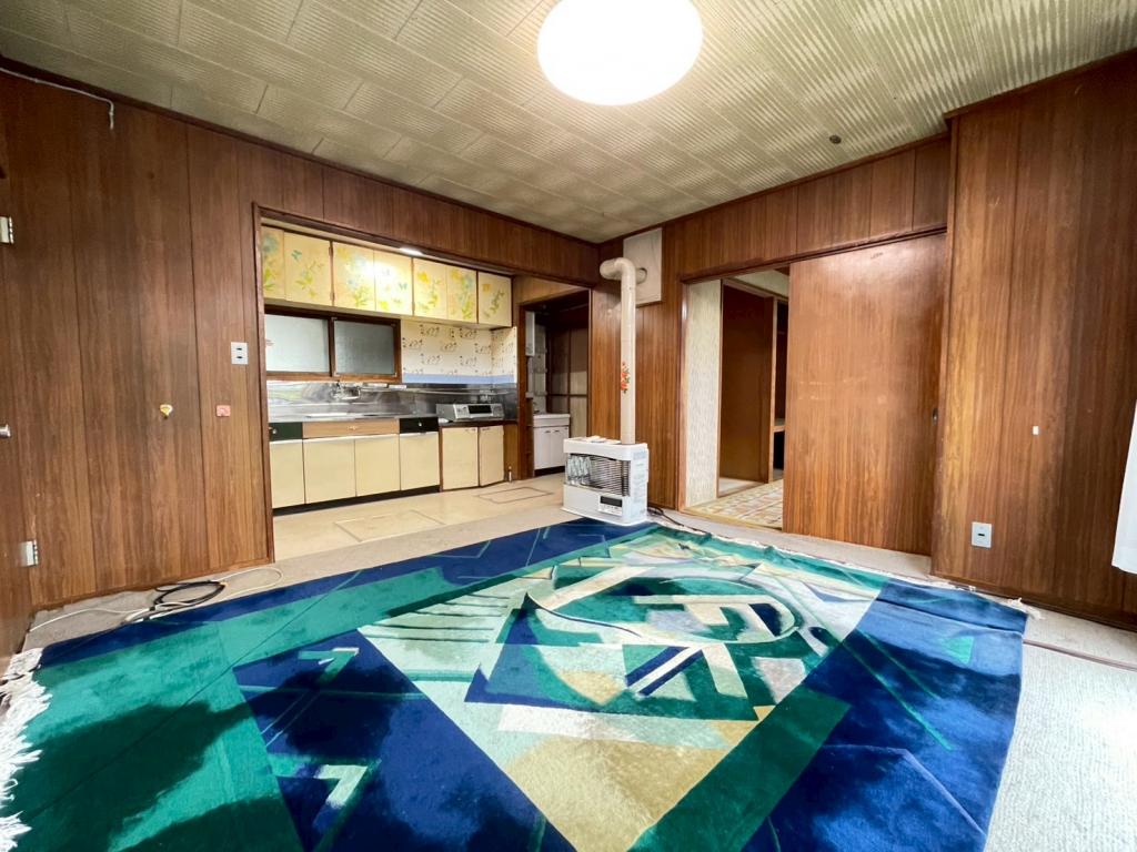 【価格改定】大空町５丁目　中古戸建 内観