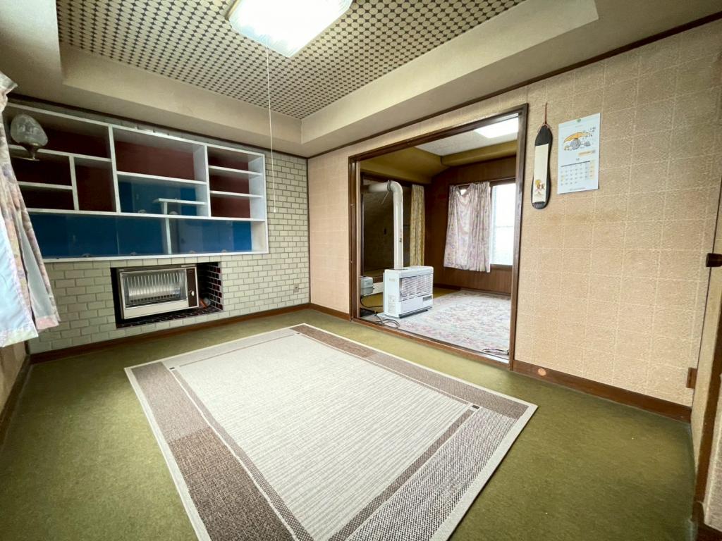 【価格改定】大空町５丁目　中古戸建 内観