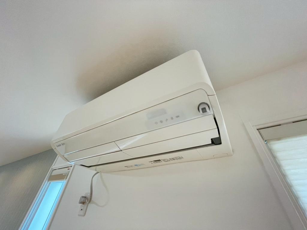 ※商談中※【一条工務店様施工の築浅平家♪】大空町４丁目　中古戸建 内観