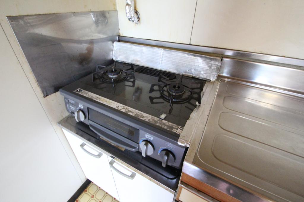 【写真追加】オリエンタルコーポ　３０２号室 内観