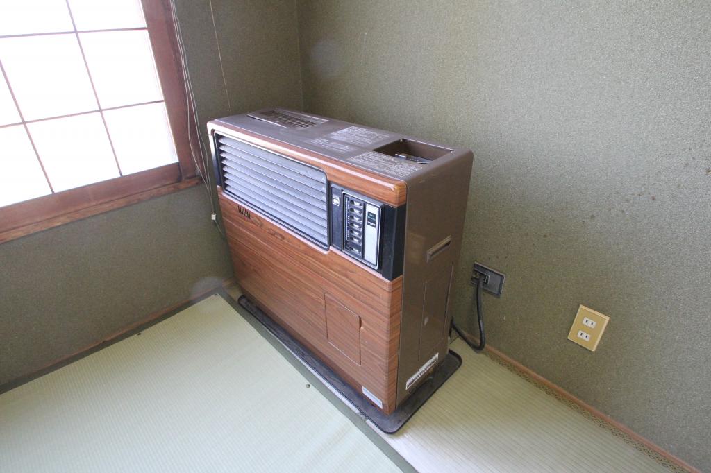 【写真追加】オリエンタルコーポ　３０２号室 内観