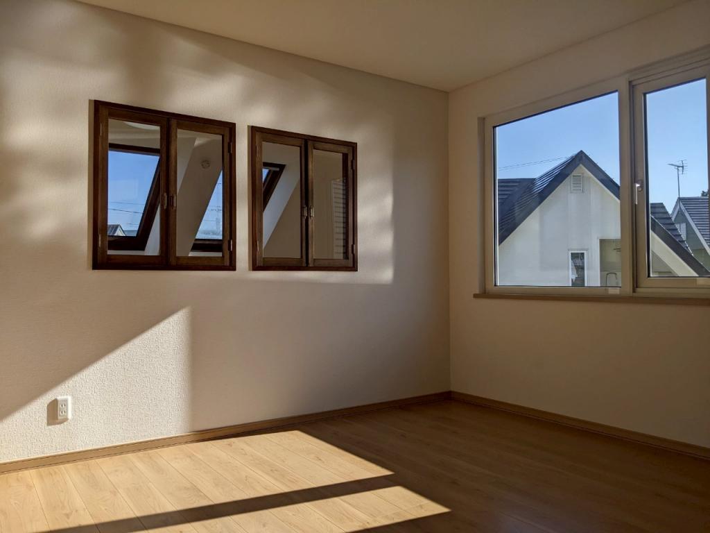 【価格改定】【家具付き♪】西２３条南３丁目　リフォーム物件 内観