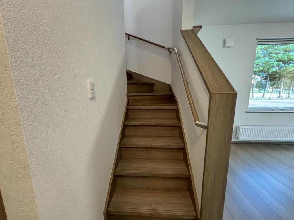 【写真追加】西８条南２丁目　新築戸建 内観