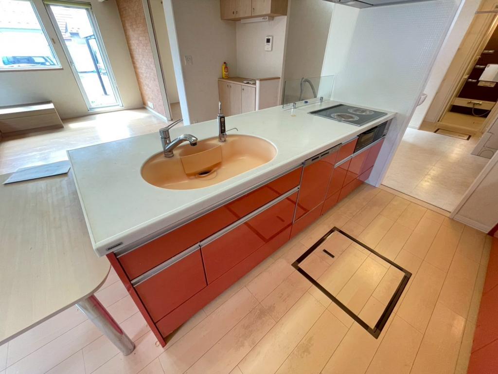 【価格改定】西２５条南３丁目　ソーラーパネル付中古住宅 内観