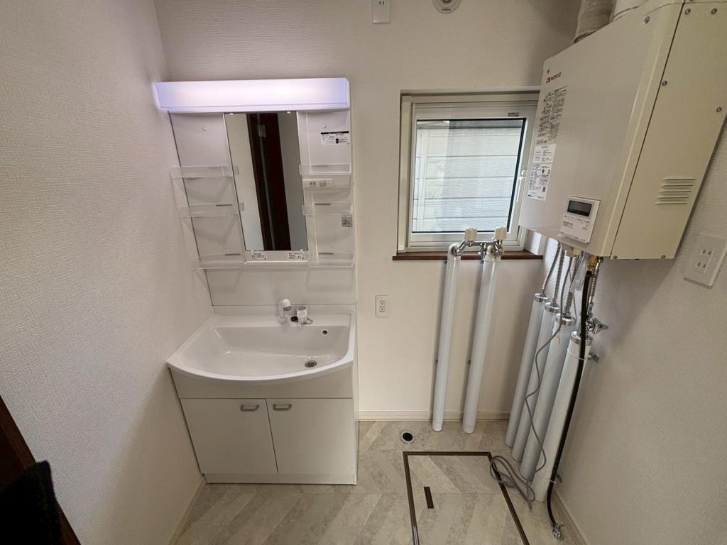 ※商談中※西１９条南４丁目　リフォーム住宅 内観