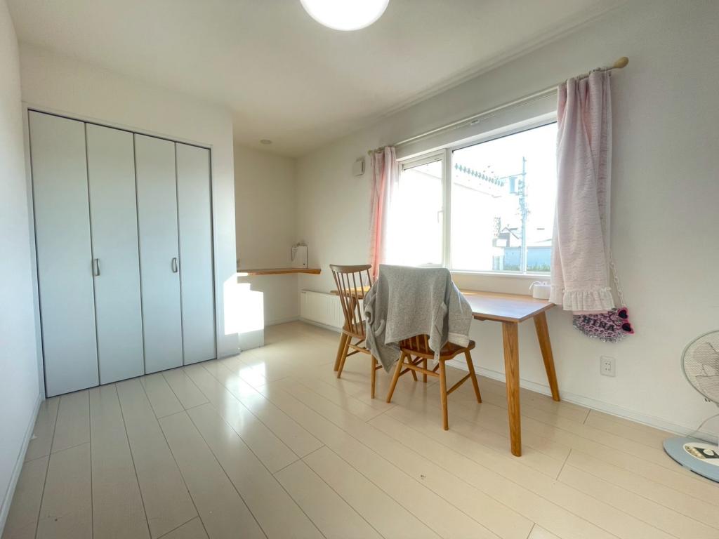 西１４条南２８丁目　中古戸建 内観