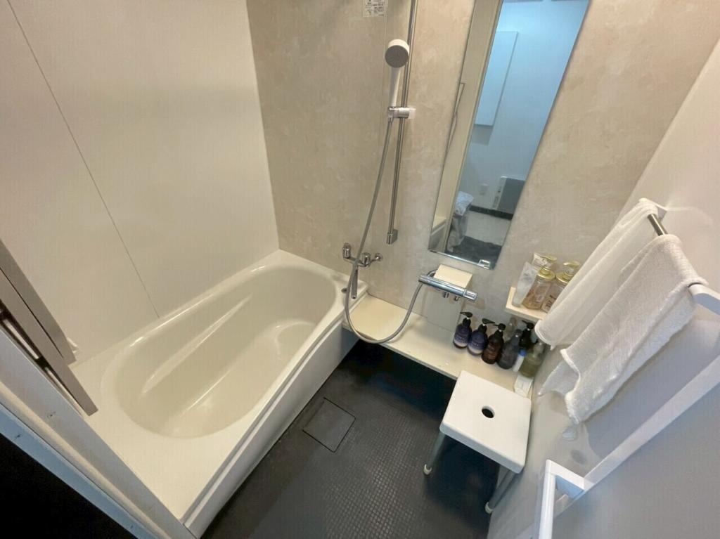 自由が丘５丁目　二世帯中古戸建 内観