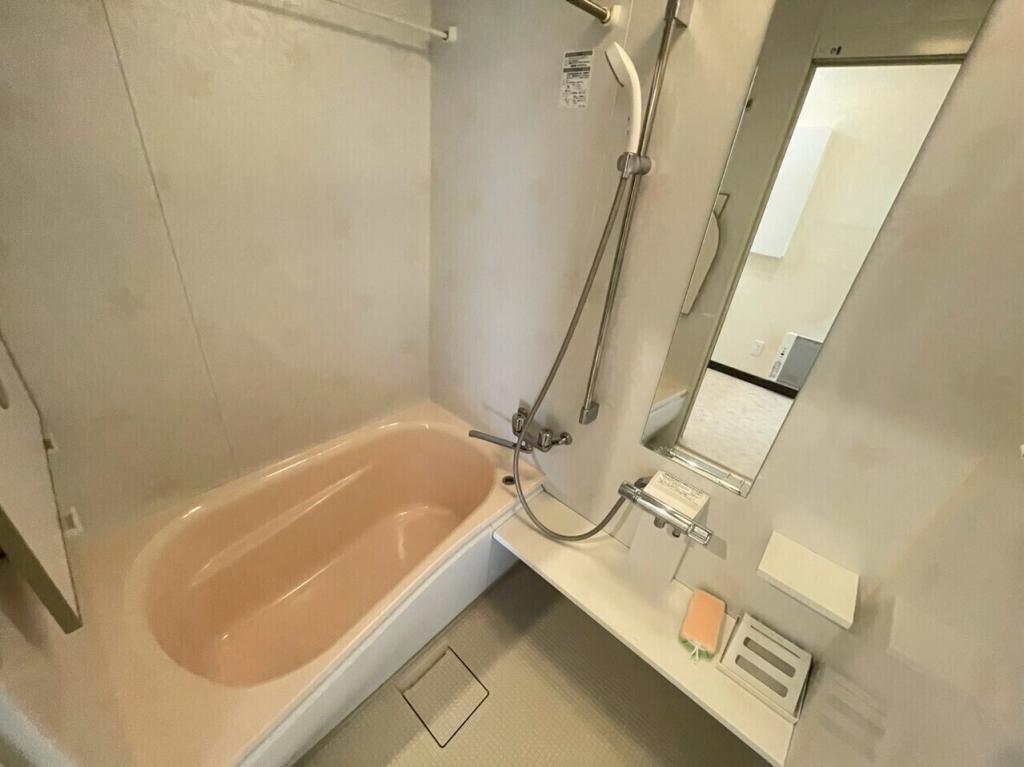 自由が丘５丁目　二世帯中古戸建 内観