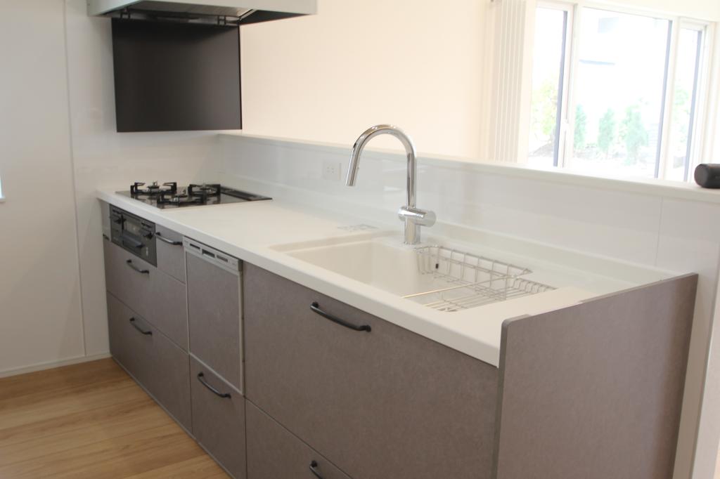 西２０条南４丁目　Ａ棟　新築戸建 内観