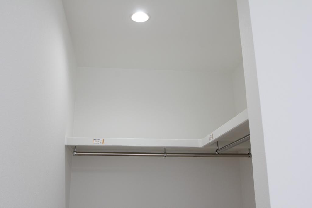 西２０条南４丁目　Ａ棟　新築戸建 内観