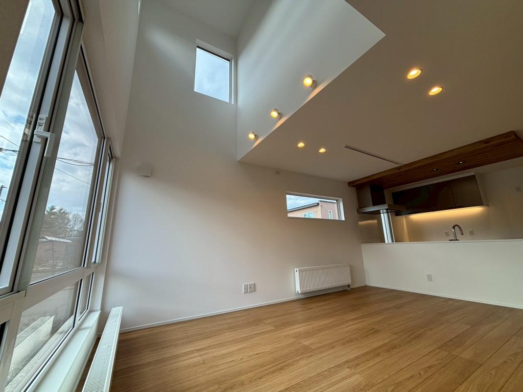 【写真追加】東７条南２３丁目　Ａ棟　新築戸建 内観