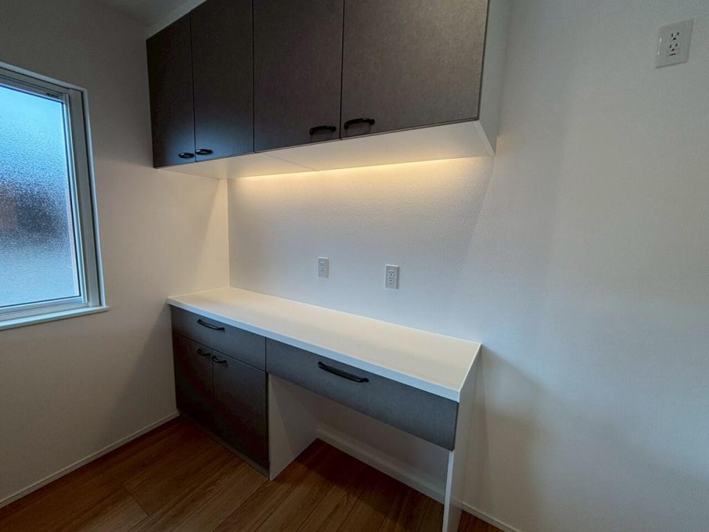 【写真追加】東７条南２３丁目　Ａ棟　新築戸建 内観