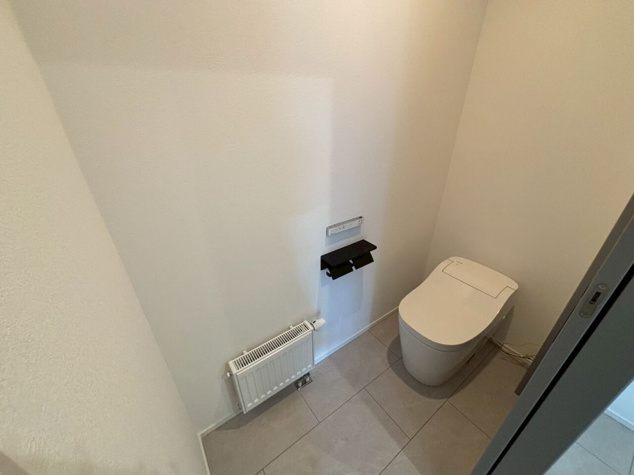 【写真追加】東７条南２３丁目　Ａ棟　新築戸建 内観