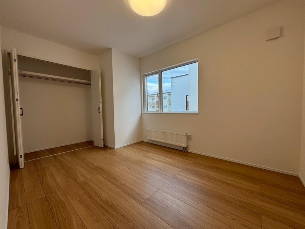 【写真追加】東７条南２３丁目　Ａ棟　新築戸建 内観