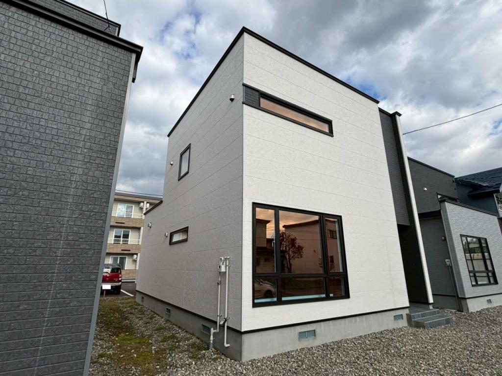 【写真追加】東７条南２３丁目　Ｂ棟　新築戸建 内観