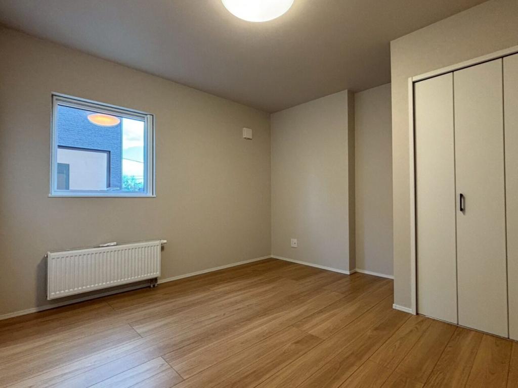 【写真追加】東７条南２３丁目　Ｂ棟　新築戸建 内観