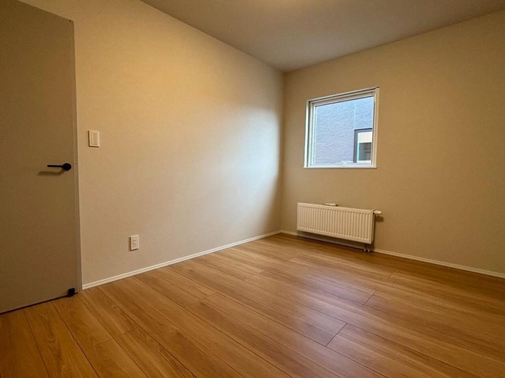 【写真追加】東７条南２３丁目　Ｂ棟　新築戸建 内観