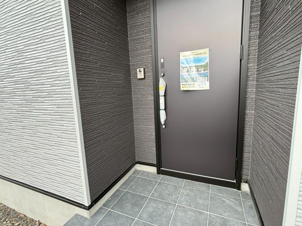 【写真追加】東７条南２３丁目　Ｃ棟　新築戸建 内観