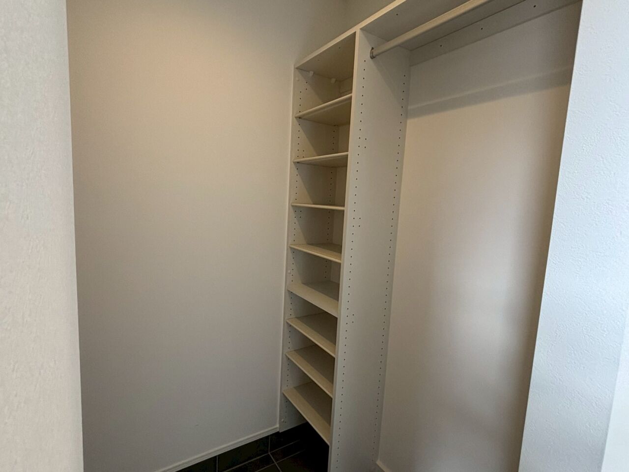 【写真追加】東７条南２３丁目　Ｃ棟　新築戸建 内観