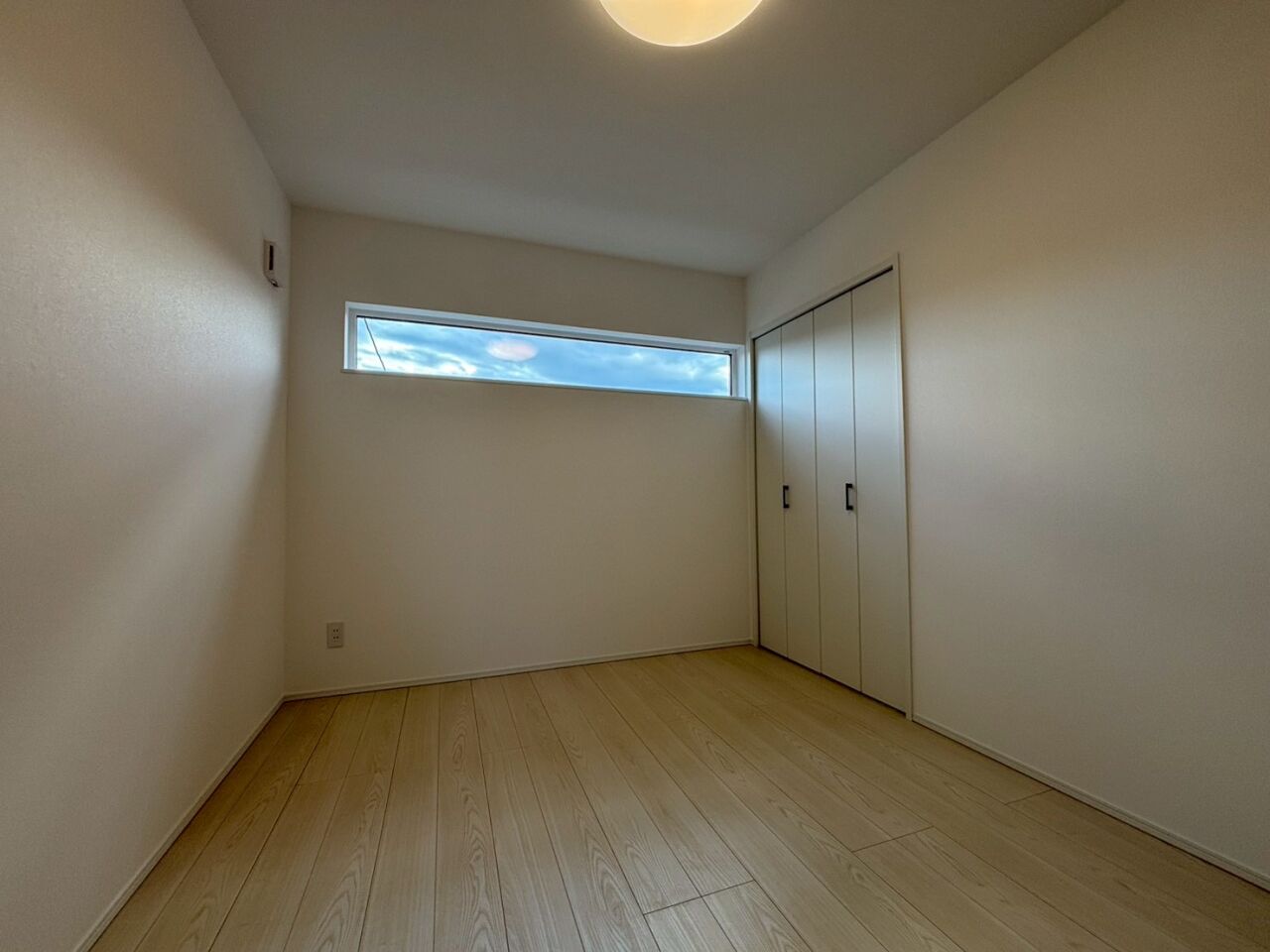 【写真追加】東７条南２３丁目　Ｃ棟　新築戸建 内観