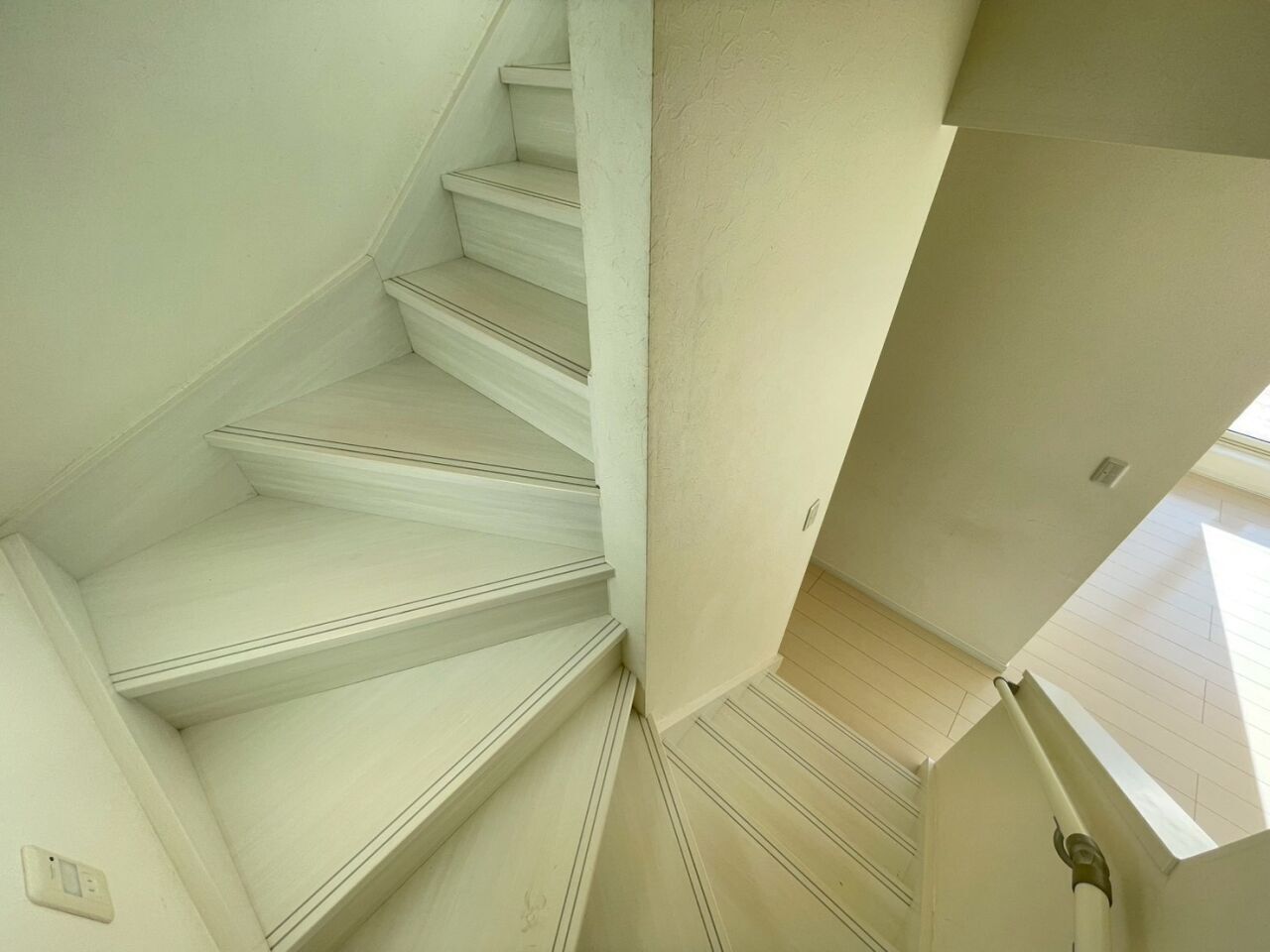 ☆写真更新☆西１４条南２８丁目　中古戸建 内観