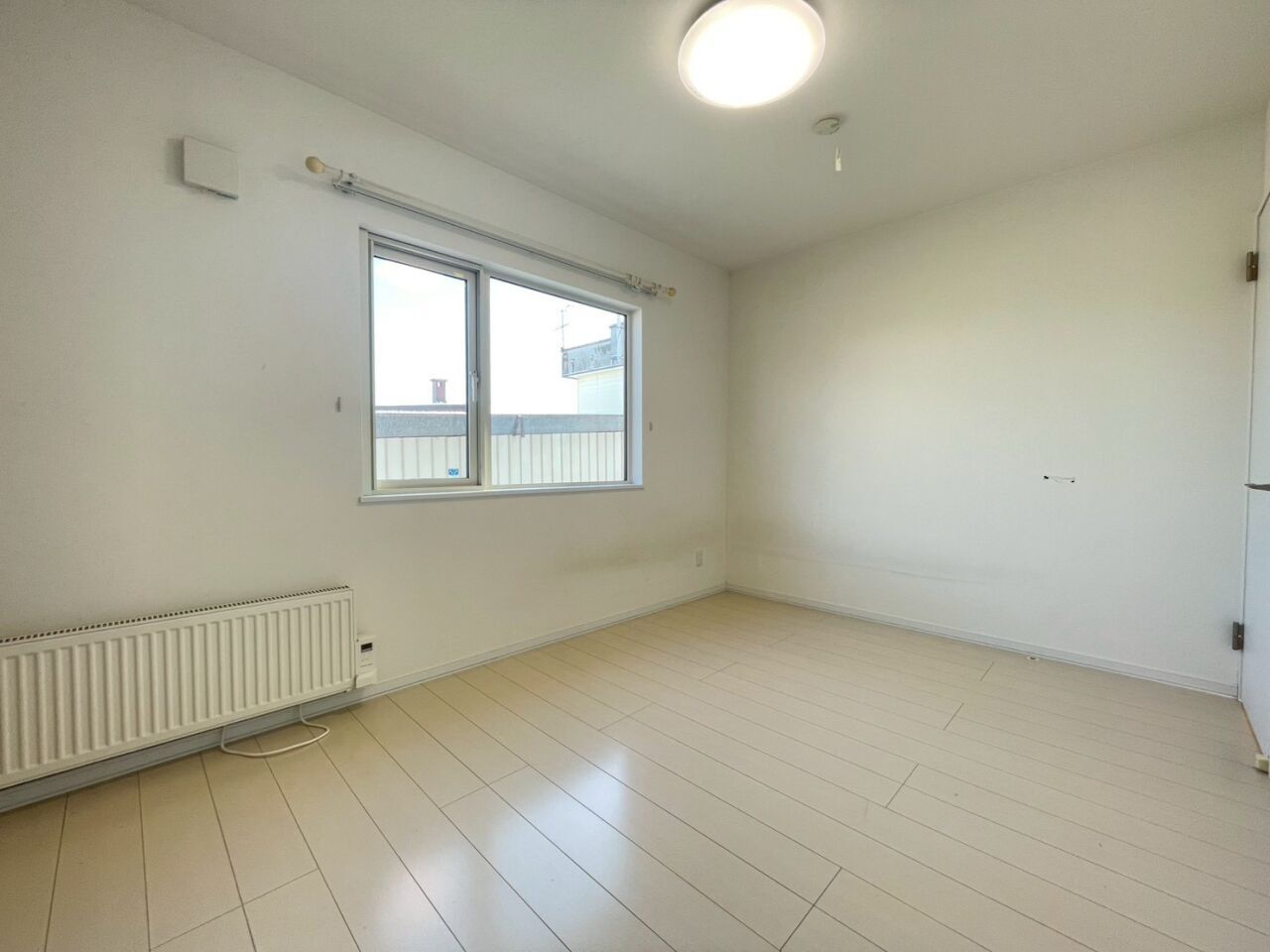 ☆写真更新☆西１４条南２８丁目　中古戸建 内観