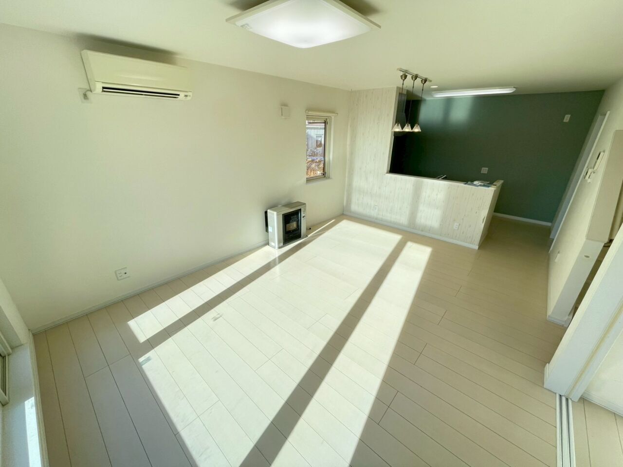 ☆価格改定☆西１４条南２８丁目　中古戸建 内観