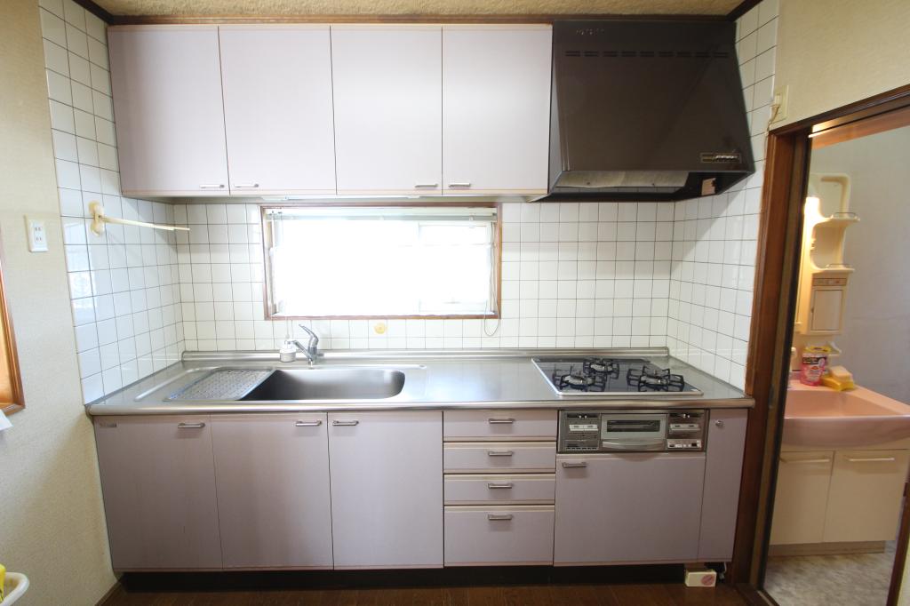 西１３条南２丁目　中古戸建 内観