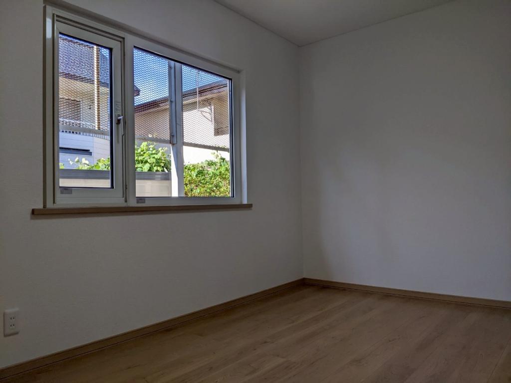 ☆大幅値下げ☆　♪リフォーム済家具付中古住宅♪ 内観