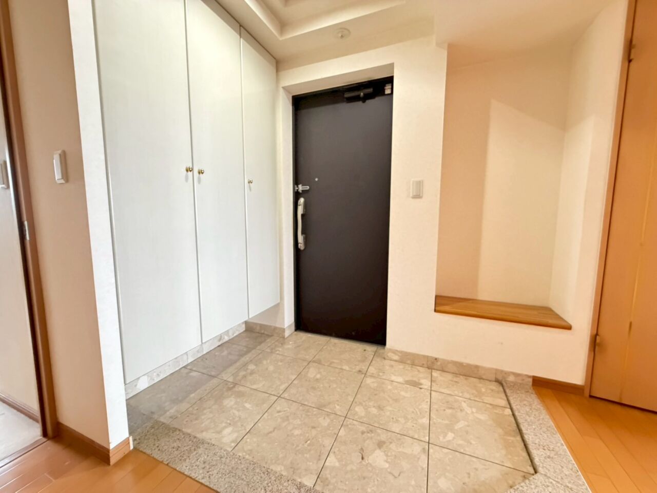 パシフィック西７条プラネット　７０５号室 内観