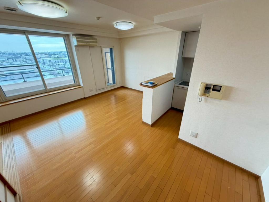 パシフィック西７条プラネット　７０５号室 内観