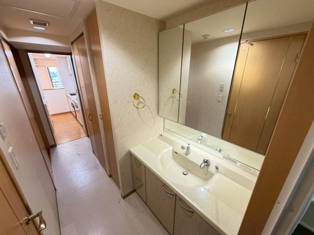 パシフィック西７条プラネット　７０５号室 内観