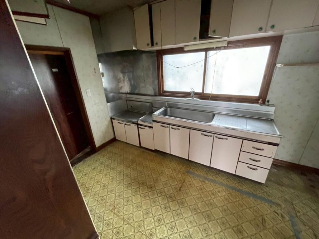 士幌町字士幌西１線　中古戸建 内観