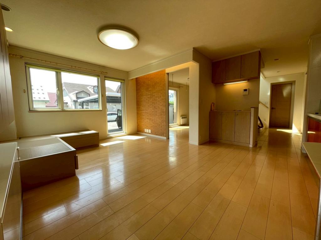 ☆価格改定☆【ソーラーパネル付き美邸】西２５条南３丁目　中古戸建 内観