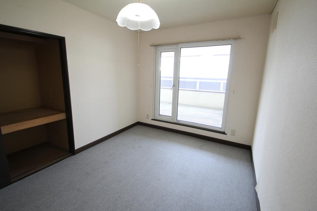 西２５条南３丁目　中古戸建 内観