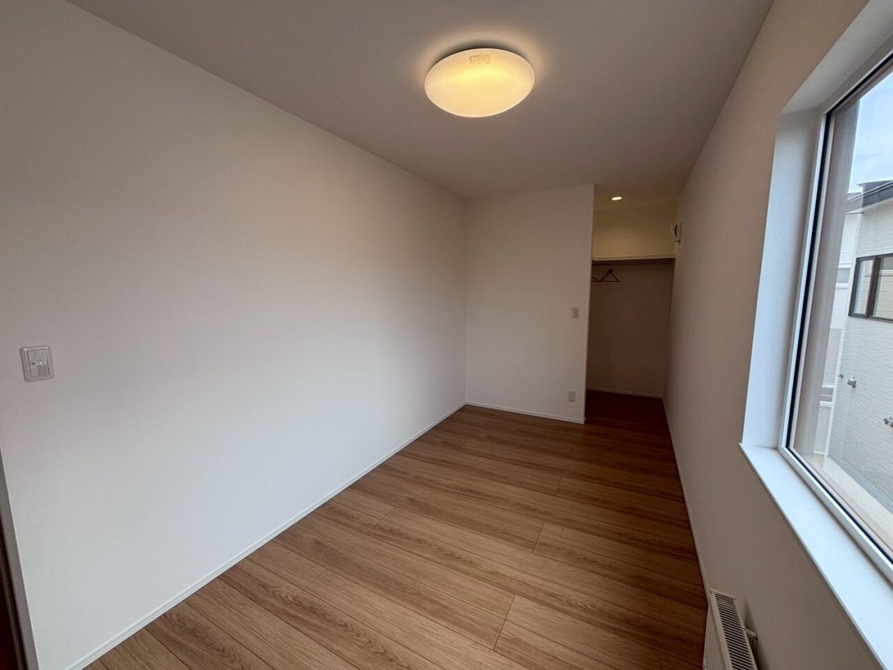 【fill.】西１８条南２丁目　新築戸建 内観