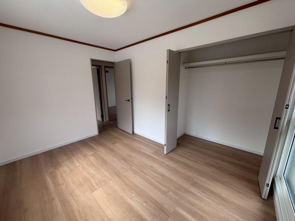 【写真追加】西１３条北５丁目　リフォーム住宅 内観