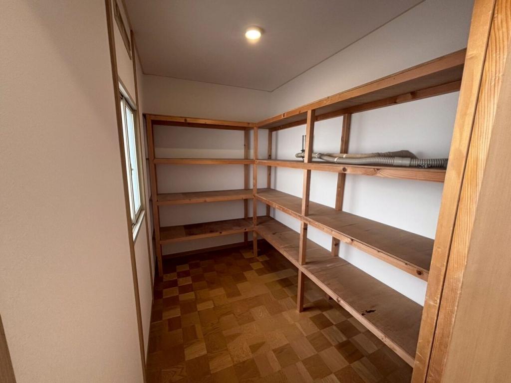 【写真追加】西１３条北５丁目　リフォーム住宅 内観