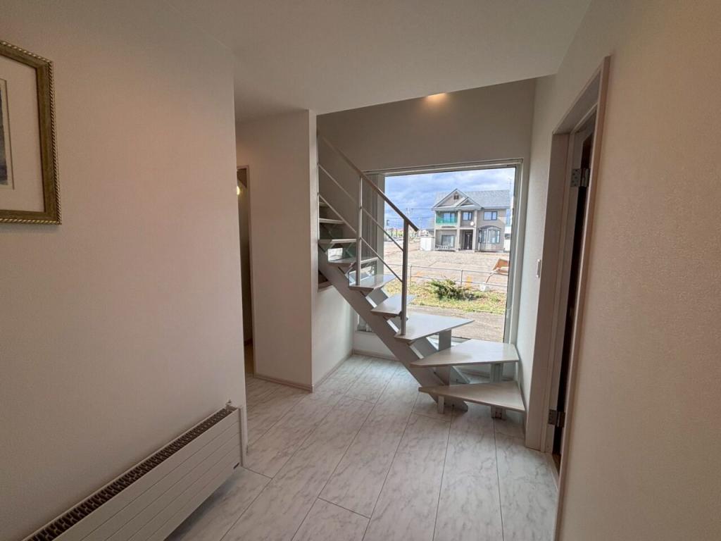 【写真追加】西２１条南３丁目　新築戸建 内観